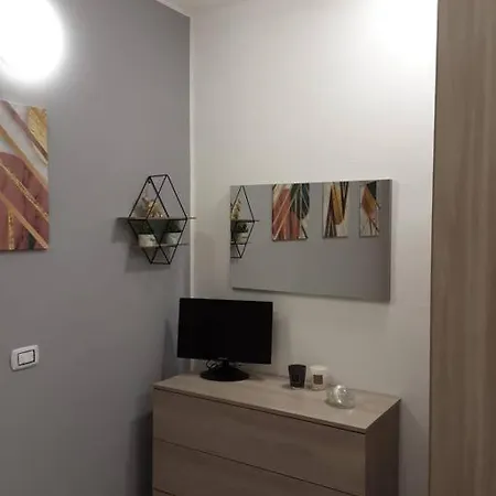 Rho Fiera Onit's * Pero