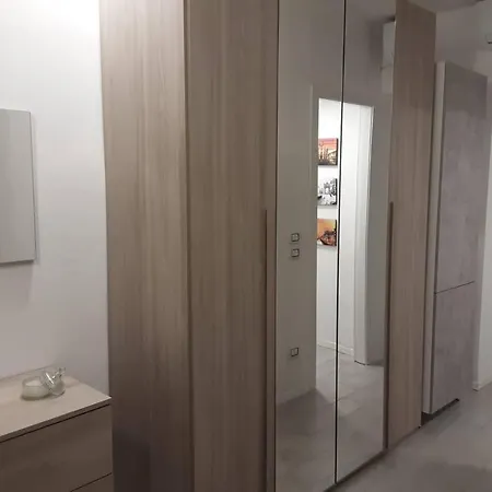 Apartament Rho Fiera Onit's *